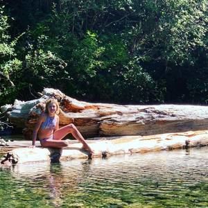 Meet your Posher, Briana